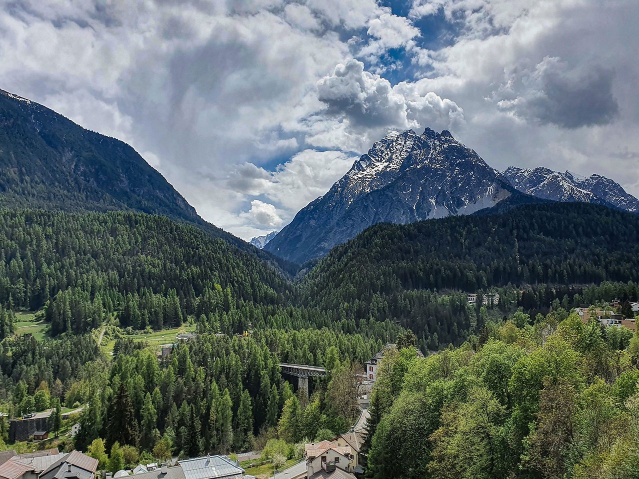 Die Val-S-charl von Scuol aus gEinstieg in die Val-S-charl von Scuol aus (Bild: Mittelalterland)eshen